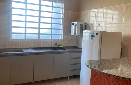 Sao Joao Batista do Gloria Villa | Cozy Pousada Vila Tadeu: Pool, Breakfast & Family-Friendly