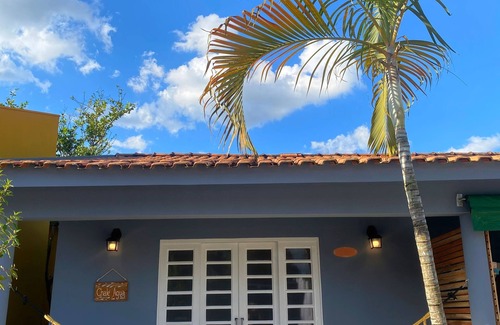 Sao Joao Batista do Gloria Villa | Cozy Pousada Vila Tadeu: Pool, Breakfast & Family-Friendly