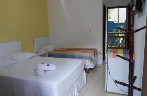 Caraguatatuba Hotel | Oceanfront Pousada Água Marinha with Pool & Family Amenities