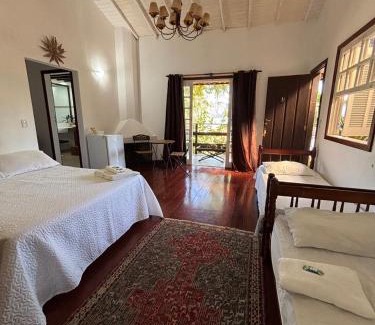 Retiro Hotel | Discover Pousada Éden: Oceanfront Stay with Pool Access