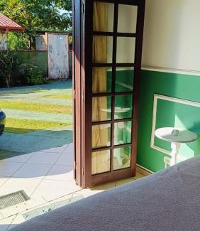 Sao Francisco do Sul Hotel | Pet-Friendly Getaway at Pousada 4 Estações Itapoa