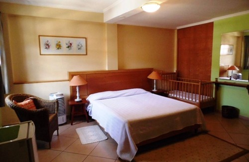 Santo Antonio do Pinhal Hotel | Discover Pousada Alemã: Family-Friendly Getaway Awaits