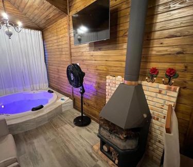 Venda Nova Do Imigrante Ski Chalet | Pousada Alto Colina - Chalé Siriema