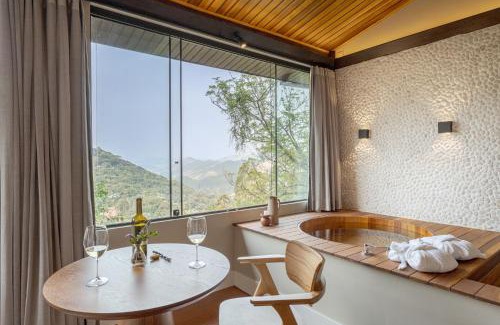 Sao Francisco Xavier Hotel | Experience Serenity at Pousada A Rosa e o Rei - Rated 9/10