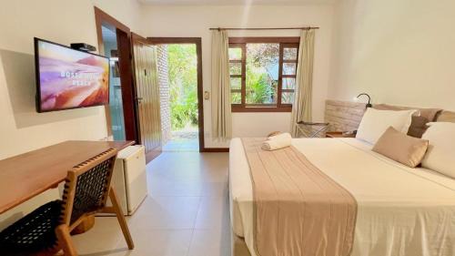 Itacare Hotel | Discover Pousada Abaré: Family-Friendly with Pool Access