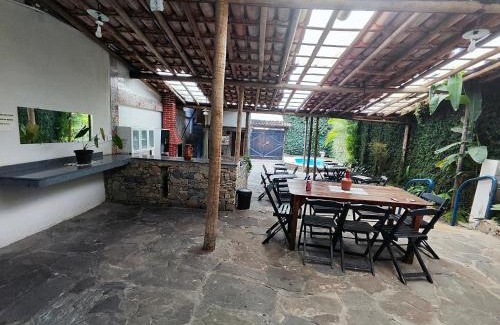 Diamantina Bed & Breakfast | Pet-Friendly Pousada Acayaca with Pool & Breakfast Awaits