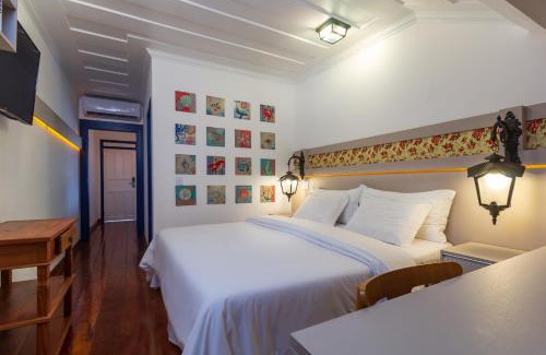 Historic Center Hotel | Discover Pousada Aconchego: Rated 9/10 with Pool & Breakfast