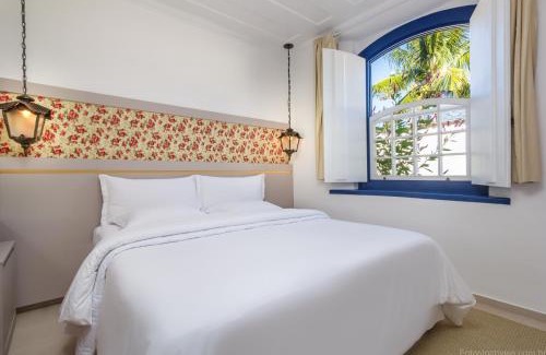 Historic Center Hotel | Discover Pousada Aconchego: Rated 9/10 with Pool & Breakfast