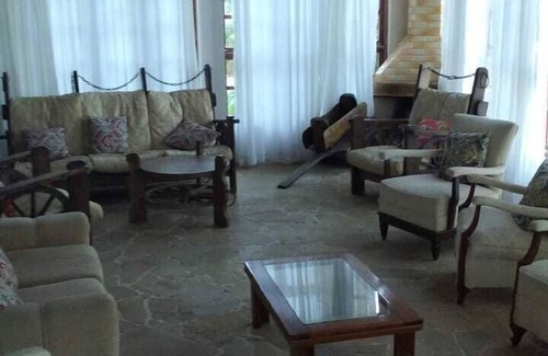 Aeroporto de Juiz de Fora Hotel | Discover Comfort at Pousada Aconchego de Minas Hotel