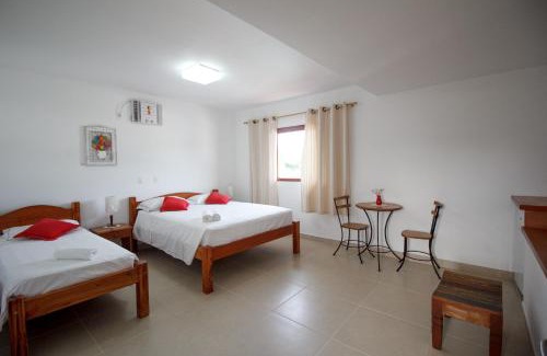 Centro Hotel | Budget-Friendly Pousada Acqua Azul with Breakfast & Access