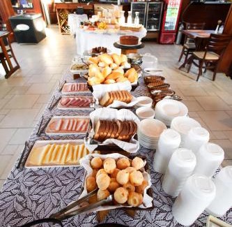 Centro Hotel | Budget-Friendly Pousada Acqua Azul with Breakfast & Access