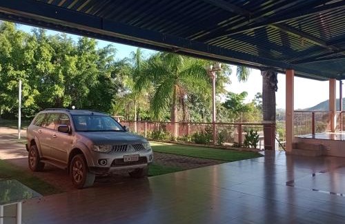 Piumhi Hotel | Indulge in Pousada Adventures: Suites with Hot Tubs