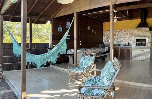 Praia do Rosa Hotel | Pet-Friendly Pousada Alaia with Ocean View Pool