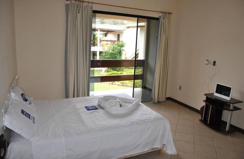 Olivenca Hotel | Inviting Pousada Aldeia Mar: Pool, Dining & Family Fun
