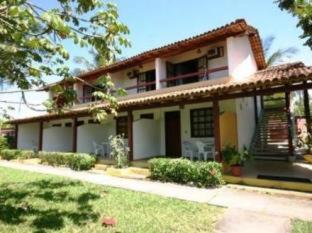 Coroa Vermelha Hotel | Pet-Friendly Pousada Aldeia Portuguesa with Oceanfront Views