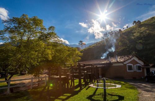 Monteiro Lobato Hotel | Discover Pousada Aldeias do Paraiso: 9/10 Guest Rated Getaway
