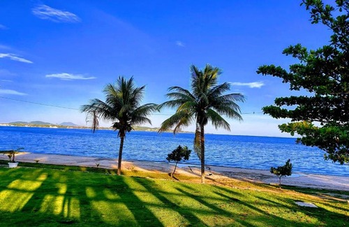 Araruama Hotel | Oceanfront Bliss at Pousada Algodão da Praia - Rated 9/10
