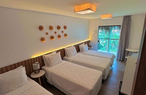 Vila da Trinta Hotel | Experience Bliss at Pousada Amar Noronha with Ocean Views
