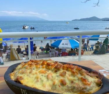 Ibicui Hotel | Discover Oceanfront Relaxation at Pousada e Restaurante J L