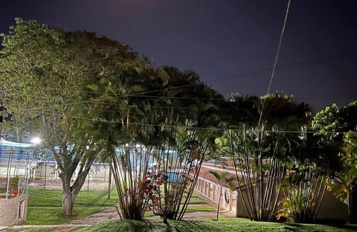 Sao Pedro Hotel | Relax at Pousada Ananda Chalés with Pool and Spa Amenities