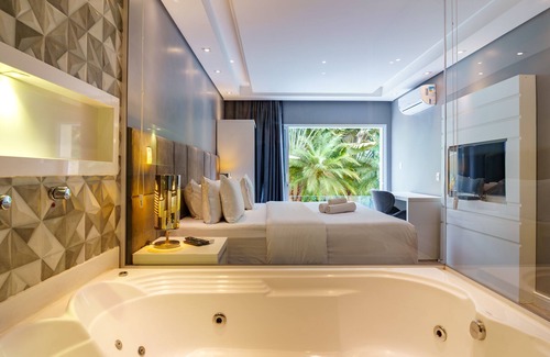 Ponte Branca Hotel | Discover Pousada Apple House Paraty: Rated 9.6 with Pool & Spa