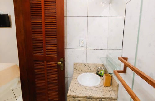 Ilha Grande Hotel | Discover Pousada Aquarela do Mar: Guest Rated 9.8/10