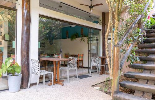 Ilha Grande Hotel | Discover Pousada Aquarela do Mar - Guest Rated 9.3/10