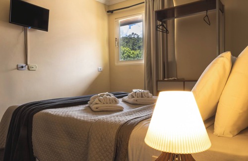 Vila Telma Hotel | Top-Rated Pousada Araucária with Family-Friendly Amenities