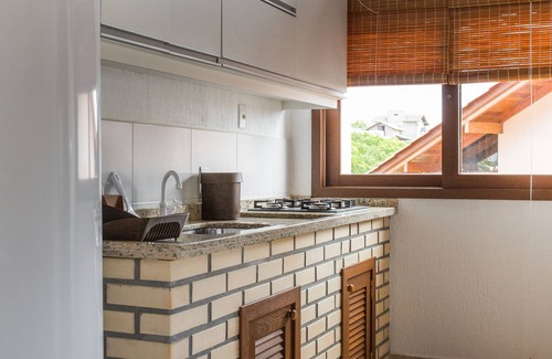 Praia do Rosa Hotel | Discover Pousada Areias Do Rosa: Ocean View & Spa Retreat