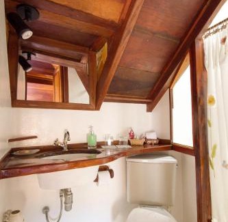 Historic Center Hotel | Discover Pousada Arte Urquijo: Ocean View & Pool Oasis