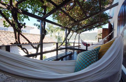 Historic Center Hotel | Discover Pousada Arte Urquijo: Ocean View & Pool Oasis