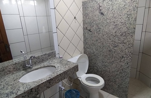Itaunas Hotel | Inviting Pousada Askalon: Pool, Breakfast & Family-Friendly