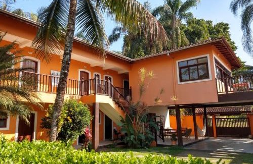 Portal das Artes House | Pet-Friendly Pousada Astro Rei with Pool & Breakfast