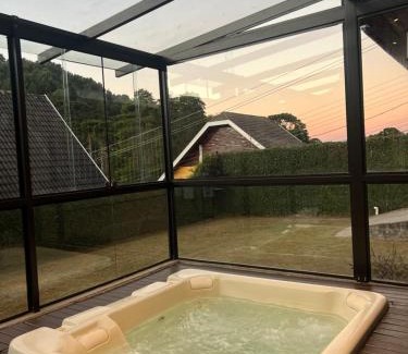 Jardim Andira Bed & Breakfast | Relax at Recanto Ninho Verde Village with Pool & Spa