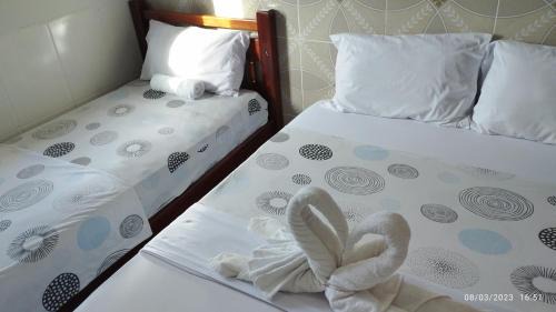 Aurora do Tocantins Hotel | Explore Pousada Aurora Nascer do Sol: 4-Star Family Retreat