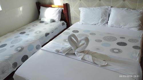 Aurora do Tocantins Hotel | Explore Pousada Aurora Nascer do Sol: 4-Star Family Retreat