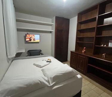 Nossa Senhora Aparecida House | Budget-Friendly Pousada com Cozinha e Alta Avaliação