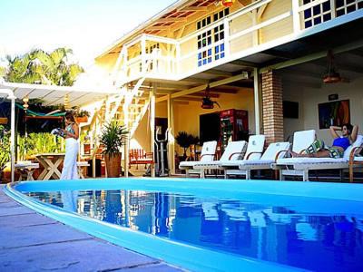 Canoa Quebrada Hotel | Family-Friendly Pousada Azul Marinho with Ocean Views