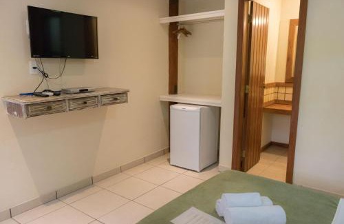 Joao Fernandes Hotel | Experience Comfort at Pousada Búzios Garden - Guest Rated 9.4