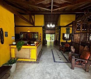 Juquehy Hotel | Relaxing Pousada Baobá: Pool & Ocean View Awaits You
