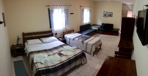 Serra da Canastra National Park Hotel | Exceptional Pousada Barcelos: Pool, Restaurant & Family Friendly