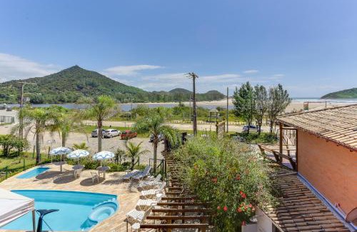 Barra de Ibiraquera Hotel | Discover Relaxation at Pousada Barra Mar with Ocean Views