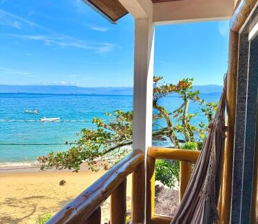Praia de Aracatiba House | Pousada Belas Águas: Oceanfront Retreat with Perfect Score