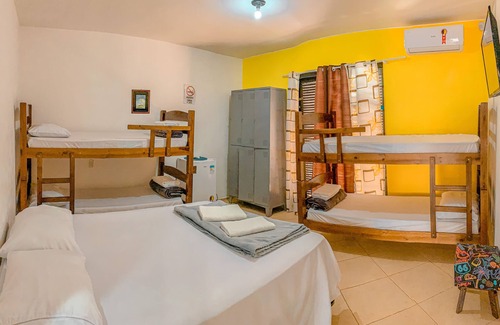 Balneario Praia do Pernambuco Hotel | Guest Rated: Pousada BellaSophia with Pool and Breakfast
