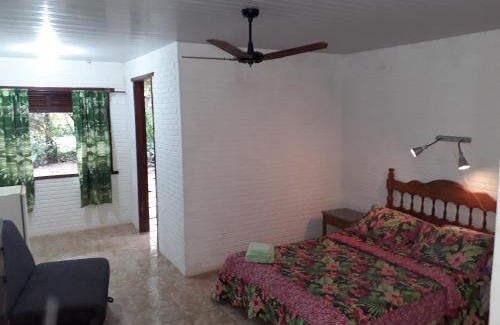 Sao Pedro da Serra Hotel | Budget-Friendly Stay at Pousada Bom Bocado with Pool Access