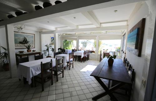 Ossos Hotel | Inviting Oceanfront Pousada Bonfim with Breakfast & Hot Tub