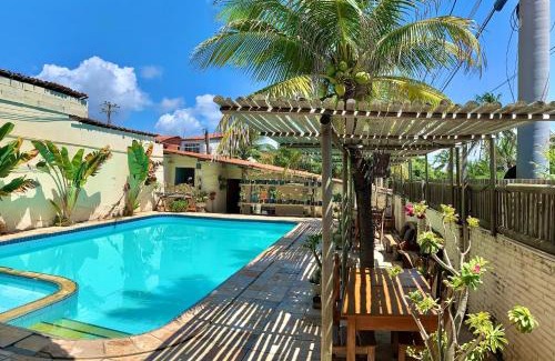 Canoa Quebrada Hotel | Charming Pousada Borboleta: Family-Friendly & Pet Welcoming
