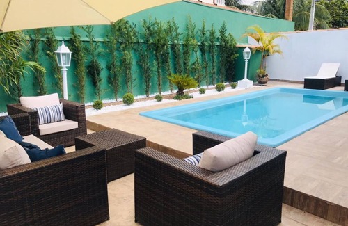 Parque Oasis House | Pousada Quadruple Suite with Pool, Air Conditioning & Netflix