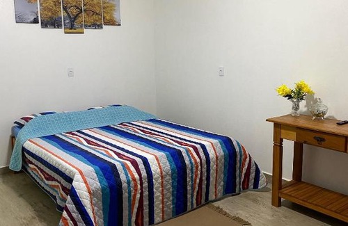 Sao Joao Batista do Gloria House | Chalés Praia Vermelha: Pet-Friendly Retreat with Breakfast