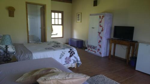 Sao Sebastiao do Rio Verde Hotel | Top-Rated Pousada São Sebastião with Pool & Pet-Friendly Amenities
